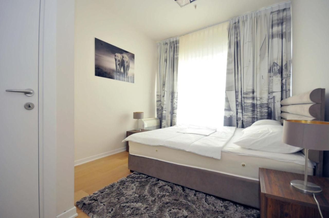 Luxury Montesun Apartments Μπούντβα Εξωτερικό φωτογραφία