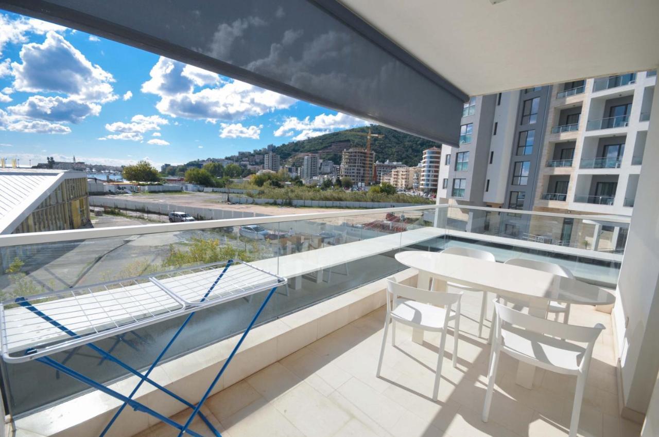Luxury Montesun Apartments Μπούντβα Εξωτερικό φωτογραφία