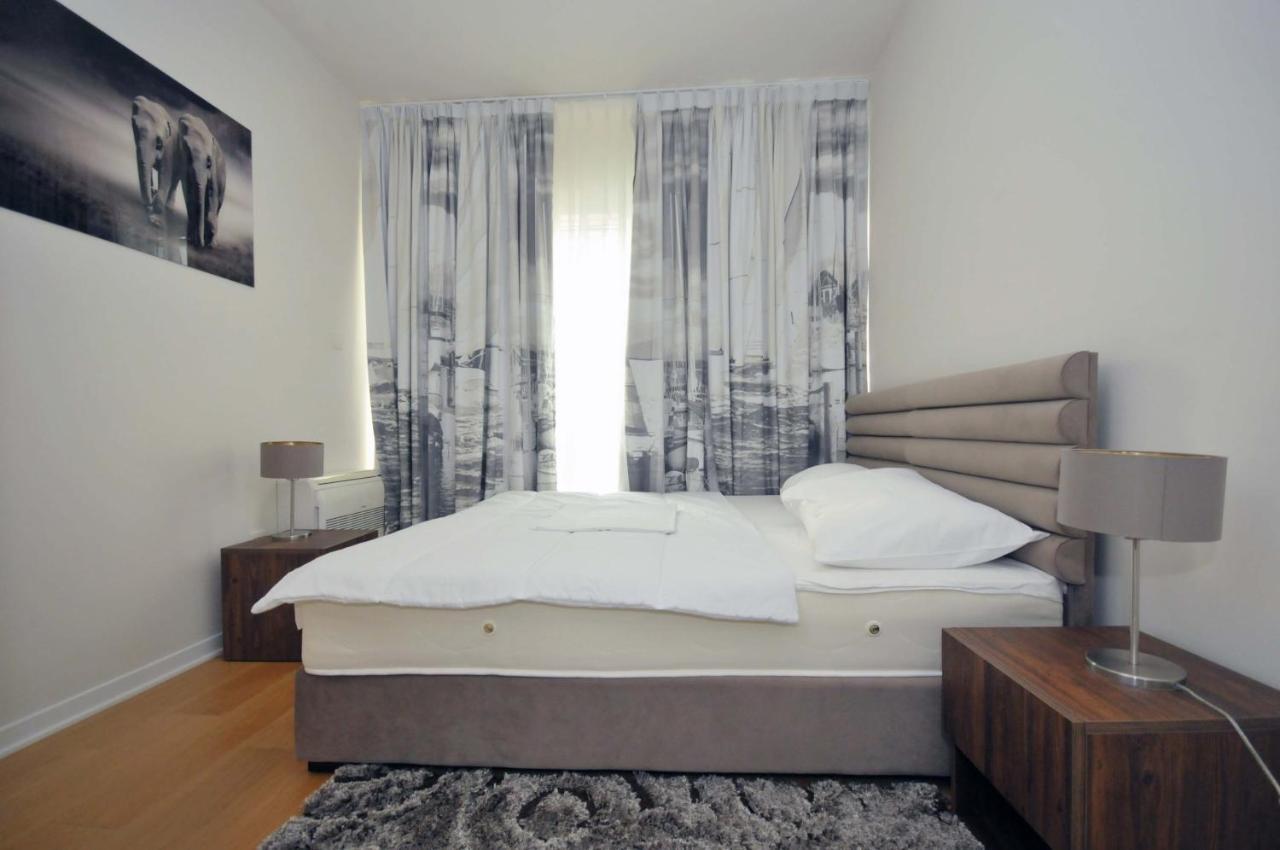 Luxury Montesun Apartments Μπούντβα Εξωτερικό φωτογραφία