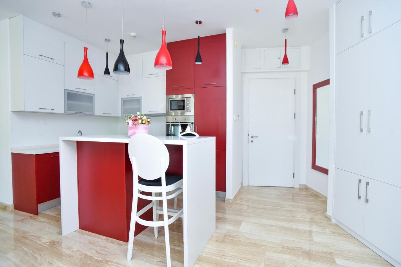 Luxury Montesun Apartments Μπούντβα Εξωτερικό φωτογραφία